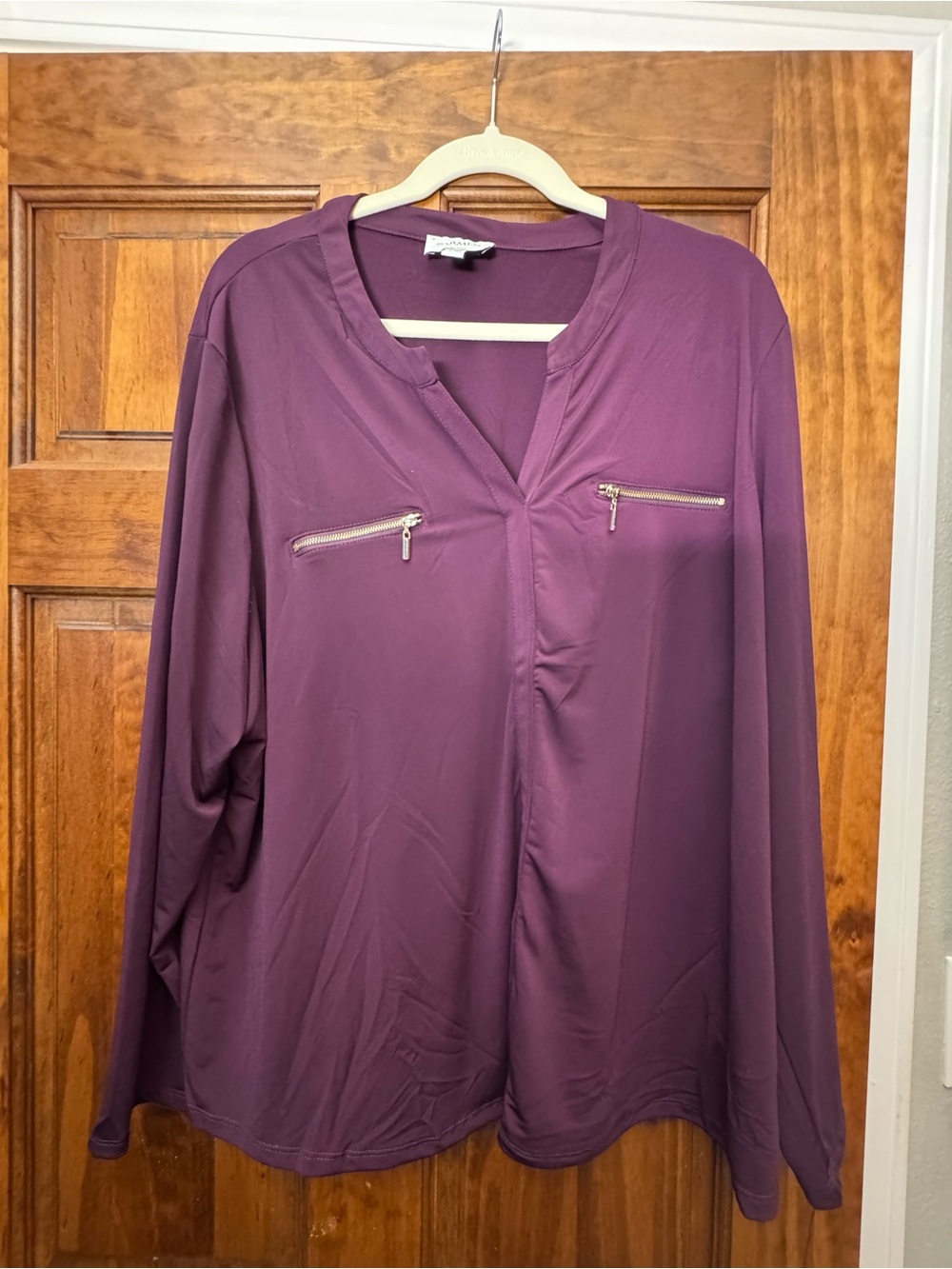 Carmen Marc Valvo Long Sleeve V-Neck Zip Pocket Top - Plum